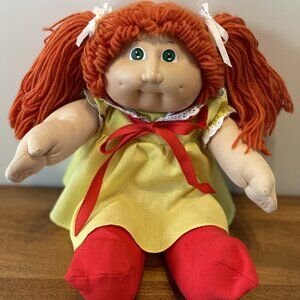 RARE Vintage Cabbage Patch Doll 1983 Coleco Red Hair Green Eyes Dimples HM#2